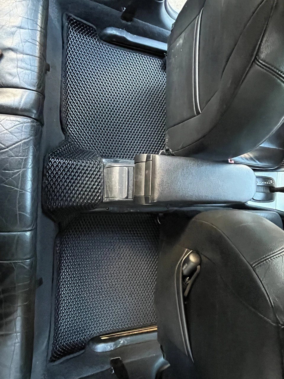 коврики эва для skoda-octavia-tour-a4-2000-2011_07-03-24_02-37-03_696.webp