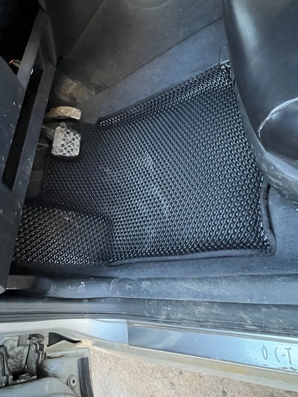 коврики эва для skoda-octavia-tour-a4-2000-2011_07-03-24_02-37-11_106.webp