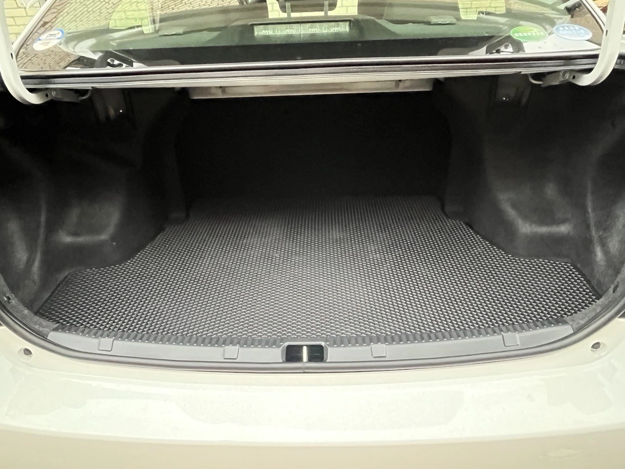 коврики эва для toyota-corolla-axio-xi-rest-ii-prav-rul-2017-n-v-g_17-06-24_06-10-57_676.webp