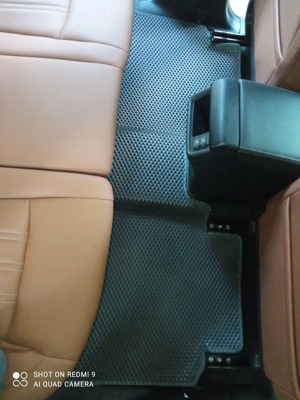 коврики эва для isuzu-mu-x-ii-2020-2023_10-05-24_03-33-01_552.webp