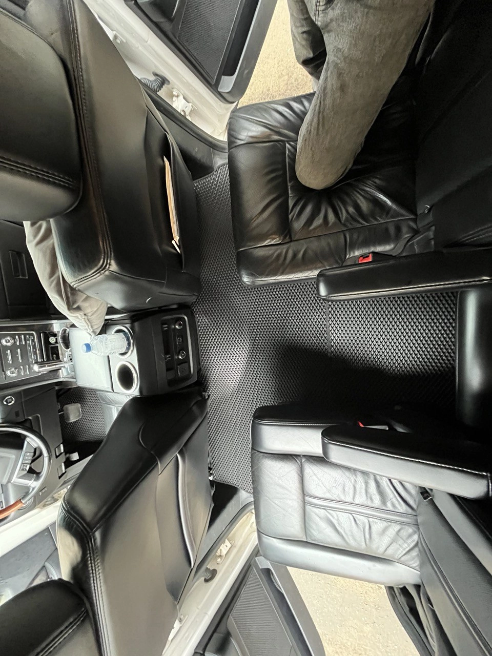 коврики эва для lincoln-navigator-iii-rest-2014-2017_08-05-24_12-58-44_837.webp