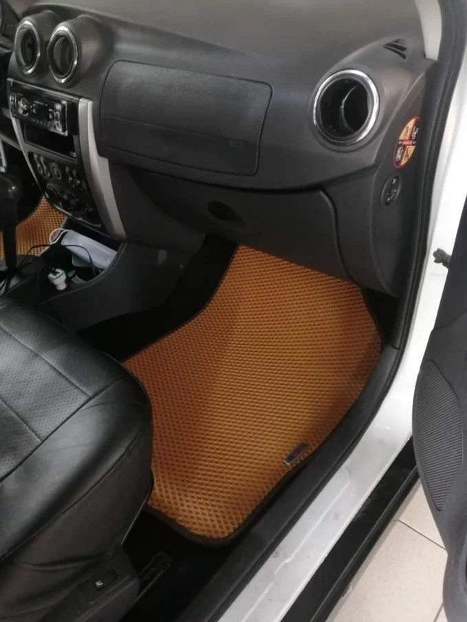 коврики эва для nissan-almera-g15-2012-2018_07-04-24_04-02-55_919.webp